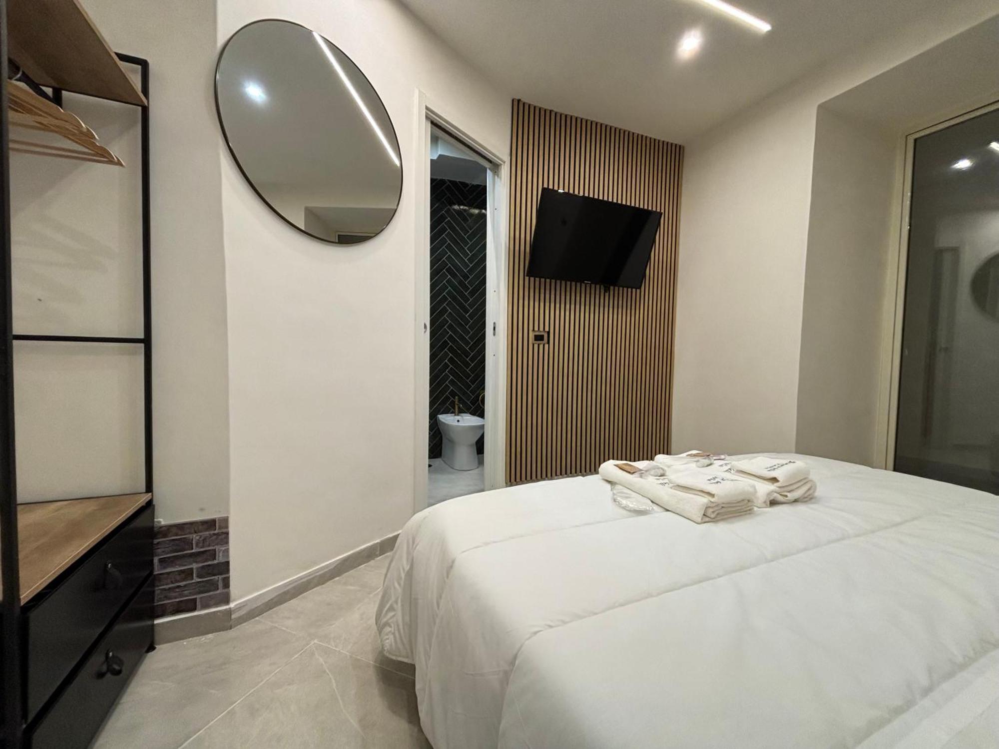 Dimora Della Vicaria Aparthotel Napels